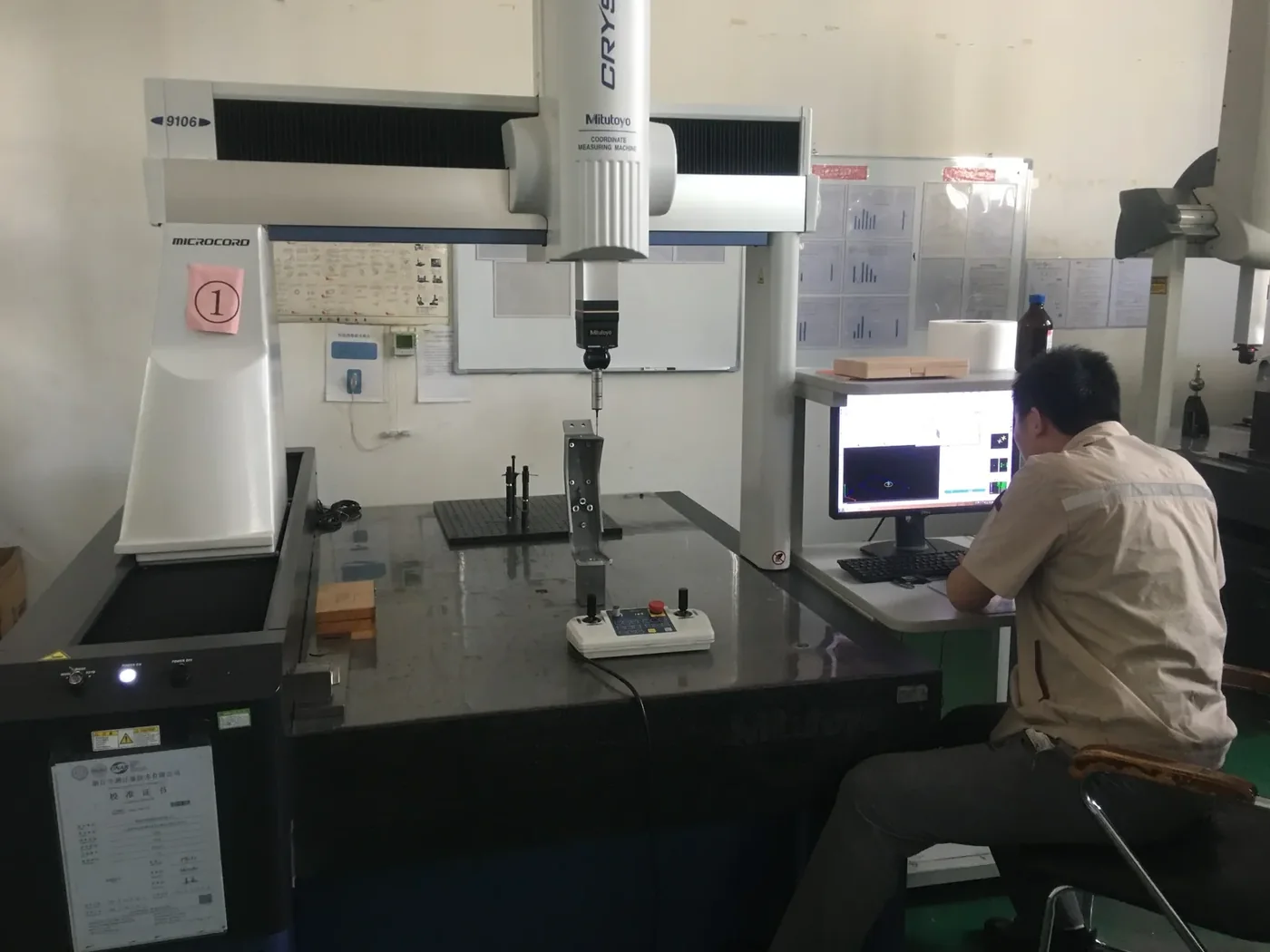 CMM inspection of the cast aluminum exterior component