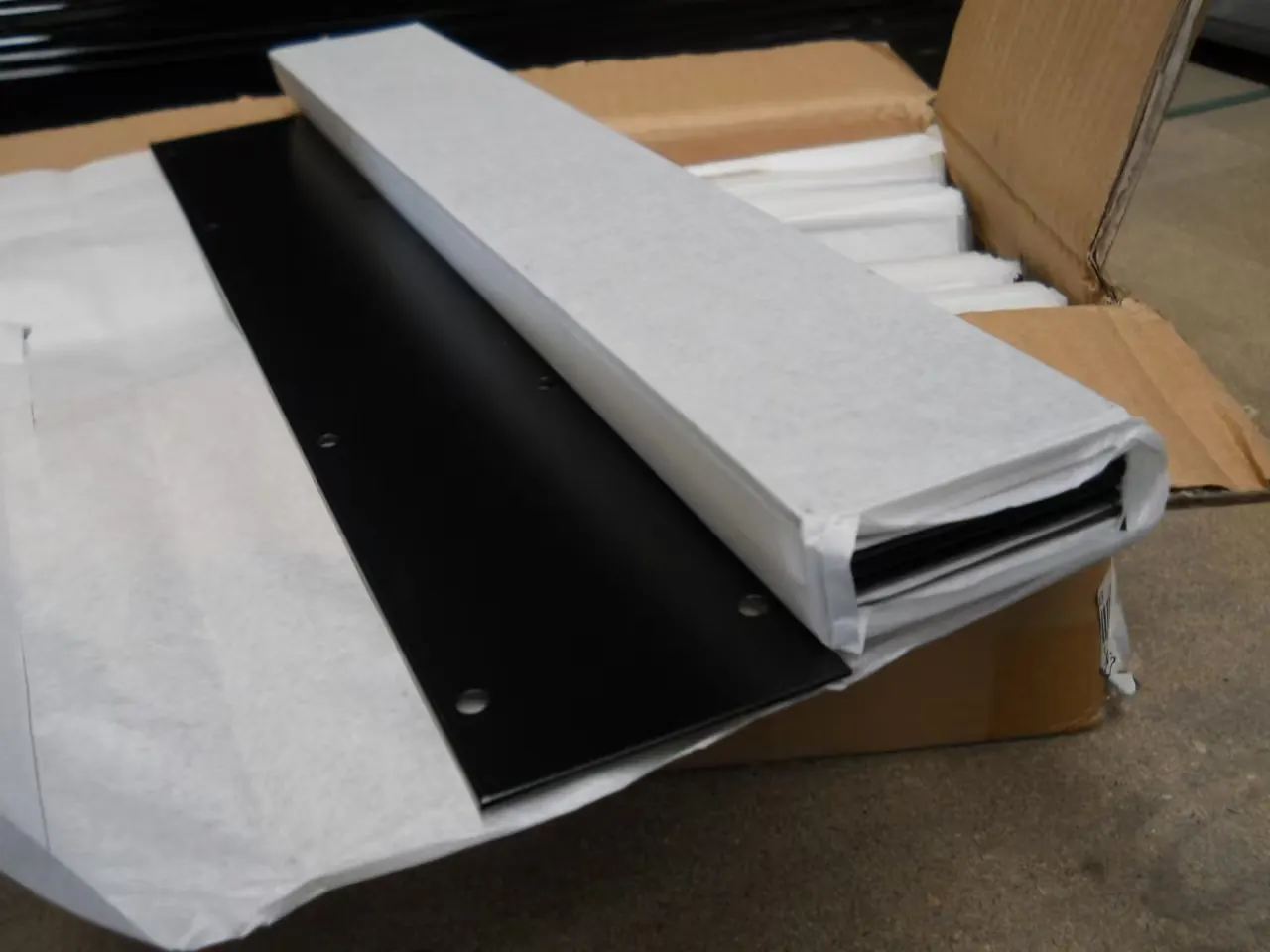 High-Volume Powder-Coated Aluminum Cabinet Hardware